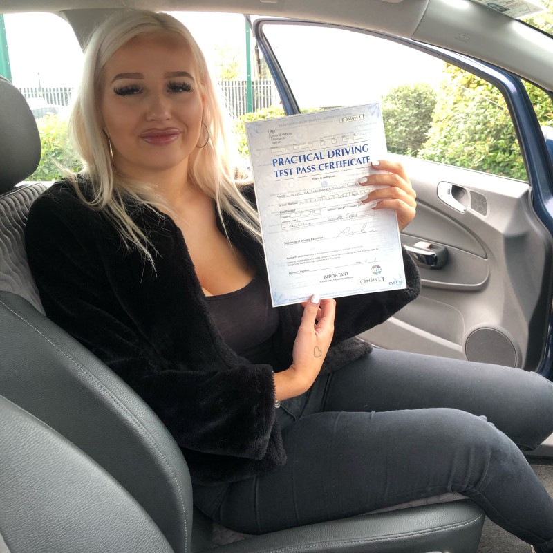 driving test pass photo of Milly Kimberley