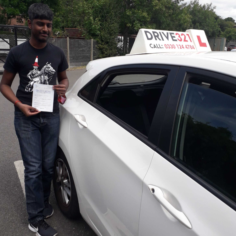 driving test pass photo of Ashwinth Mugunthan