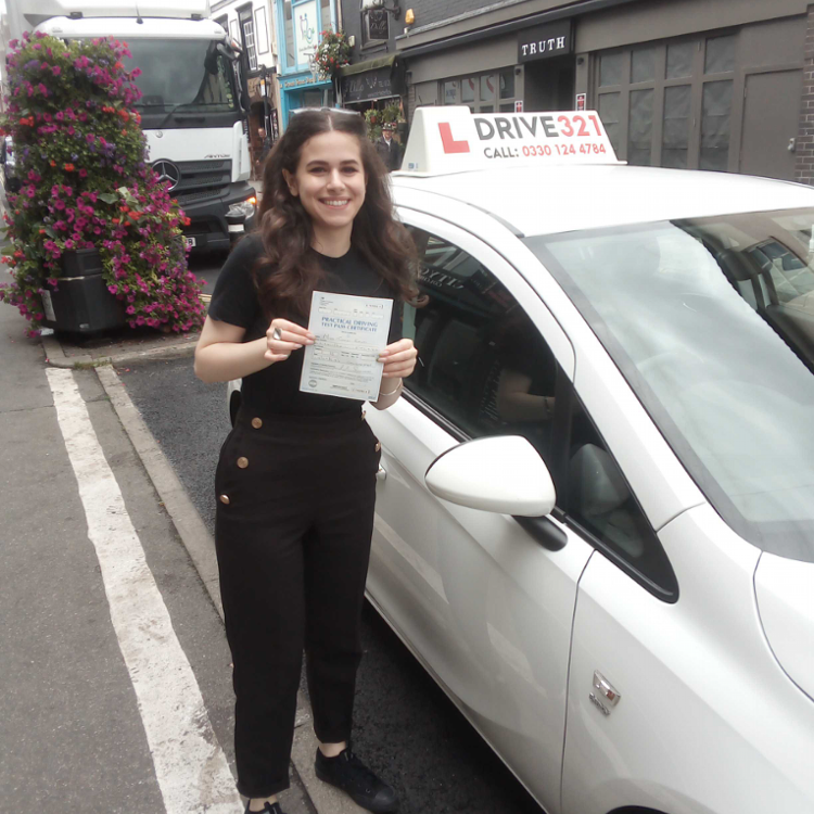 driving test pass photo of Timeea Kavai